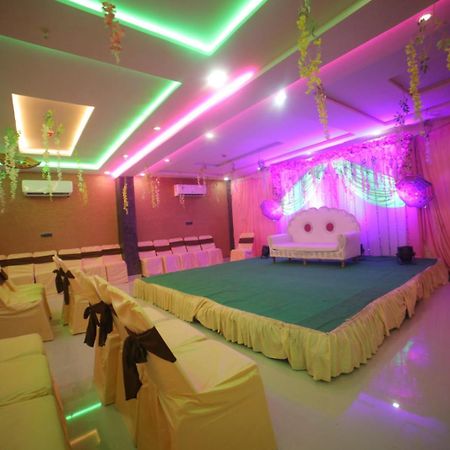 Hotel Dev Villas Agra  Ngoại thất bức ảnh